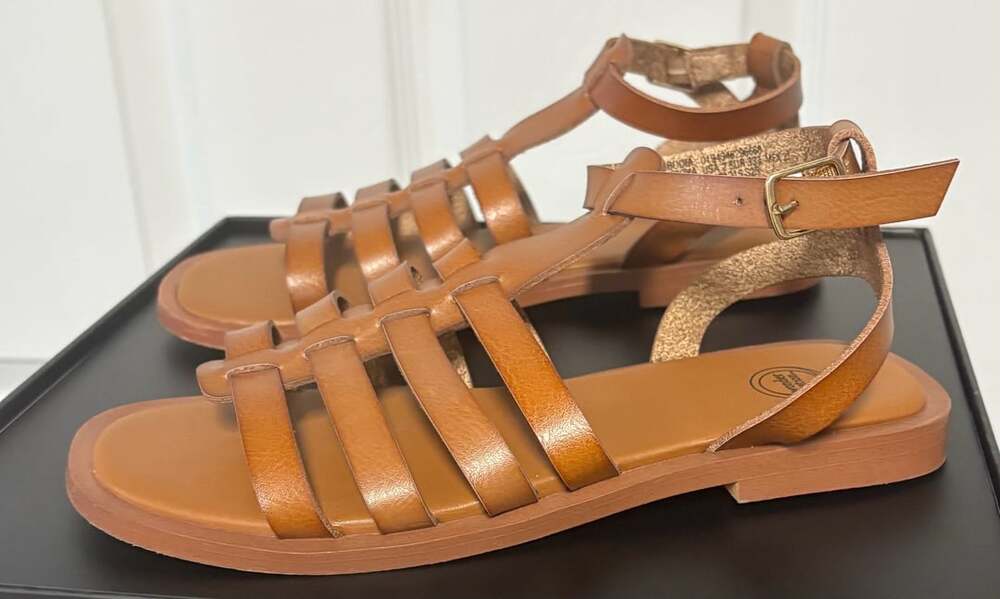 Wonder Nation Gladiator Sandals Size 2 Tan Brown Faux Leather